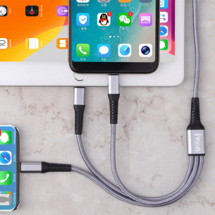Cáp sạc Ivon CA39 2.4A Max Lightning + USB-C + Micro USB 3 in 1 Charging Cable 1.2m Cáp sạc Ivon CA39 2.4A Max Lightning + USB-C + Micro USB 3 in 1 Charging Cable 1.2m