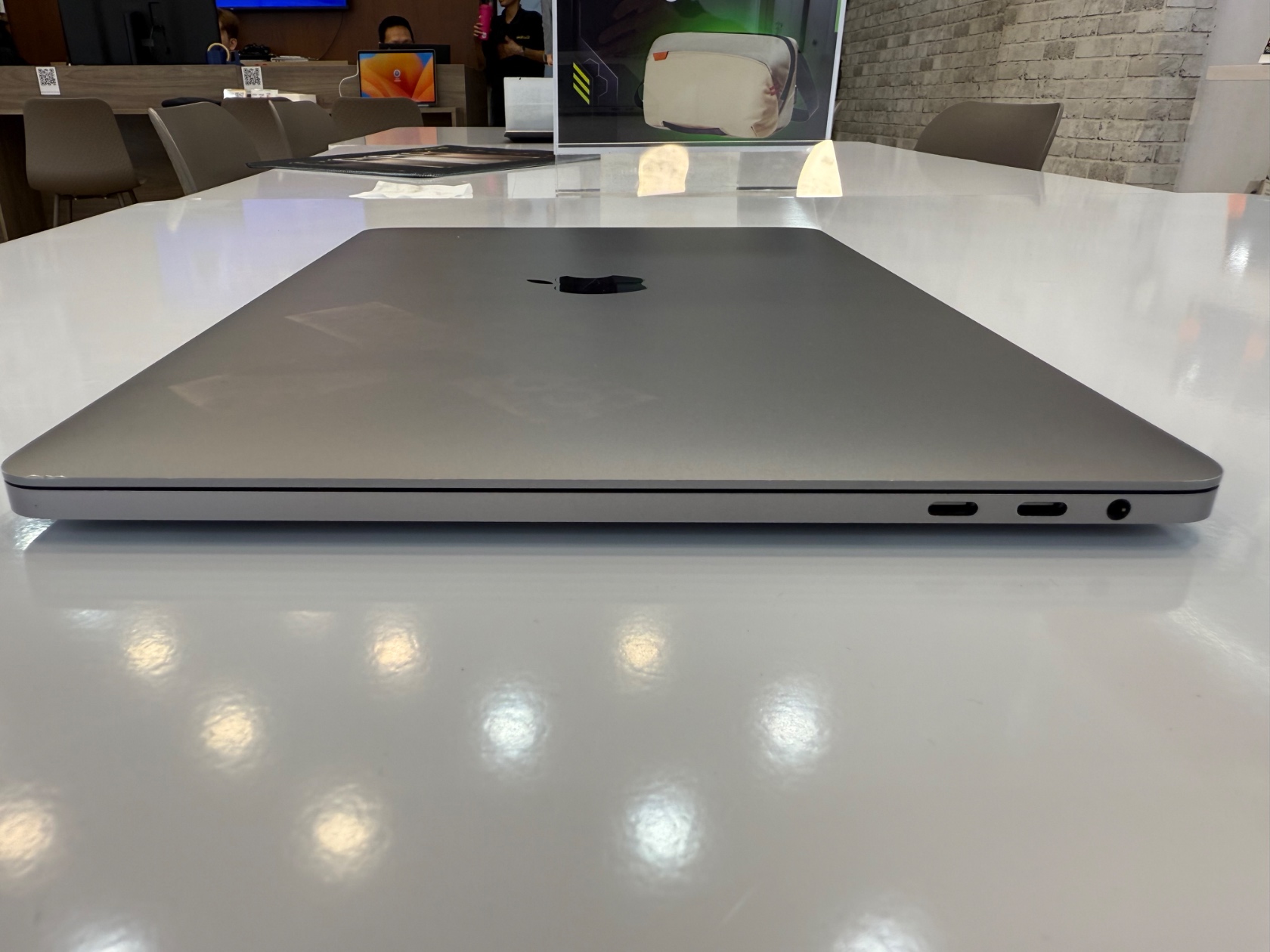 macbook cu sieu re 01
