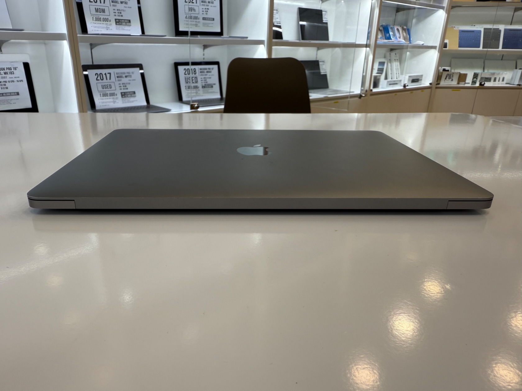 macbook cu sieu re 02
