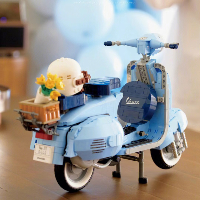 mo hinh vespa p9936 03