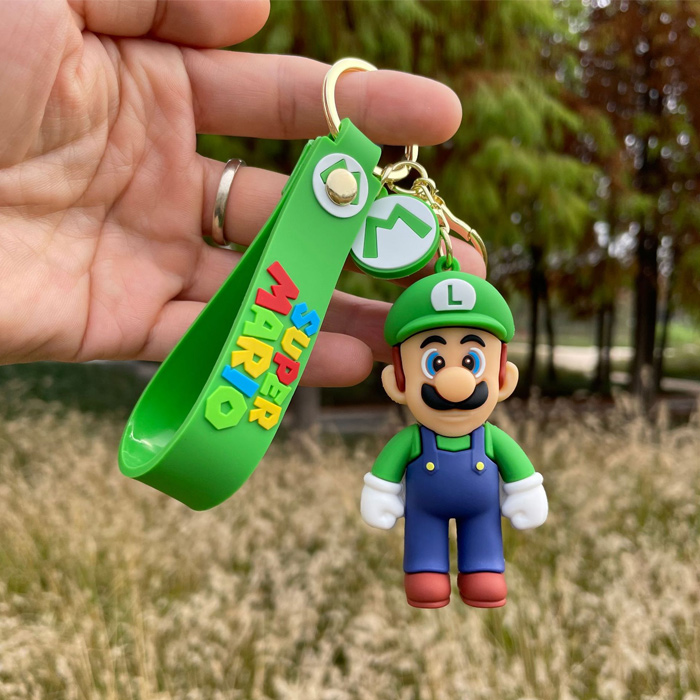 moc khoa luigi 01